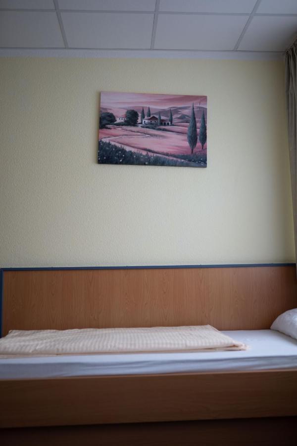 Radlstadl - Brauhaus Und Hotel Kaarst Luaran gambar